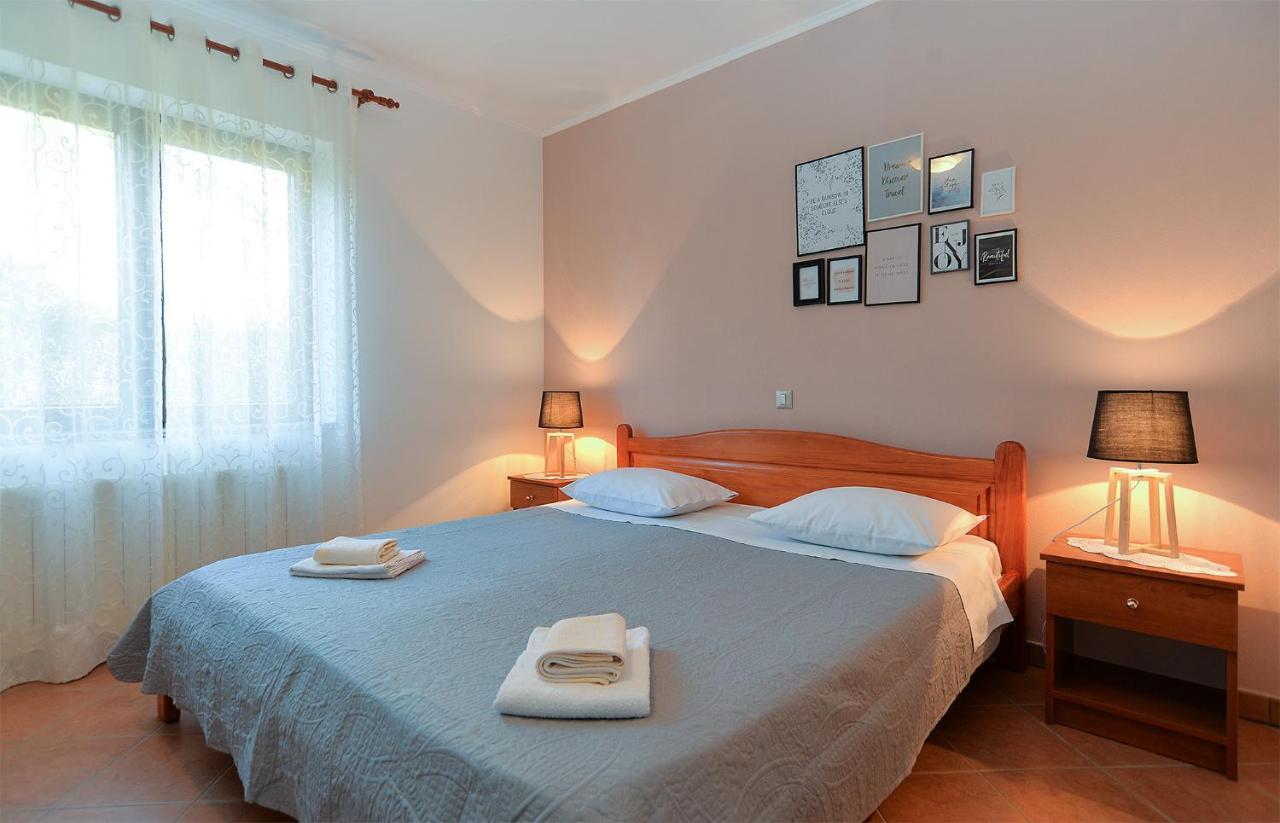 Apartments Marija 1089 Porec Exterior photo