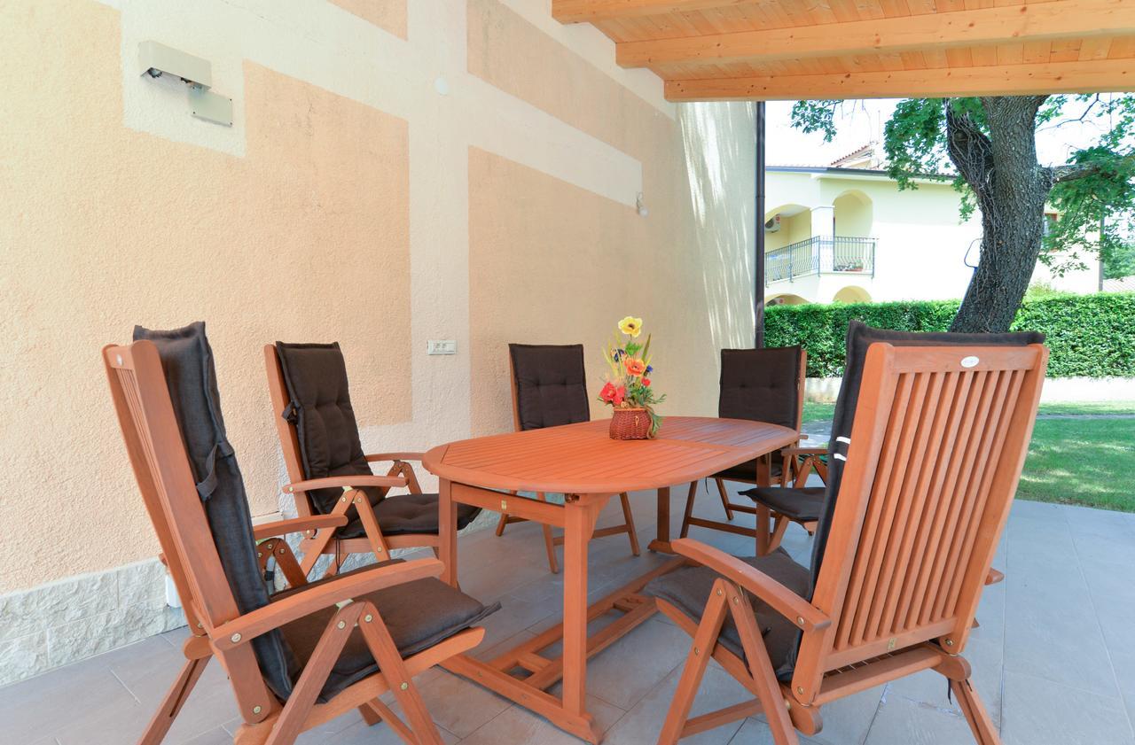 Apartments Marija 1089 Porec Exterior photo
